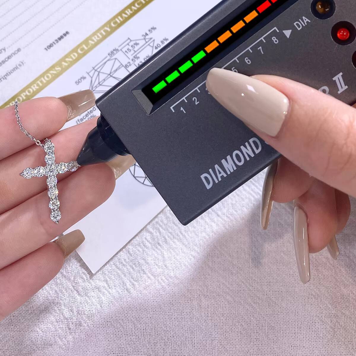 Wholesale Real 925 Sterling Silver 18k Gold Plated Diamond Moissanite Cross Jesus Pendant Necklace Women Engagement Fine Jewelry