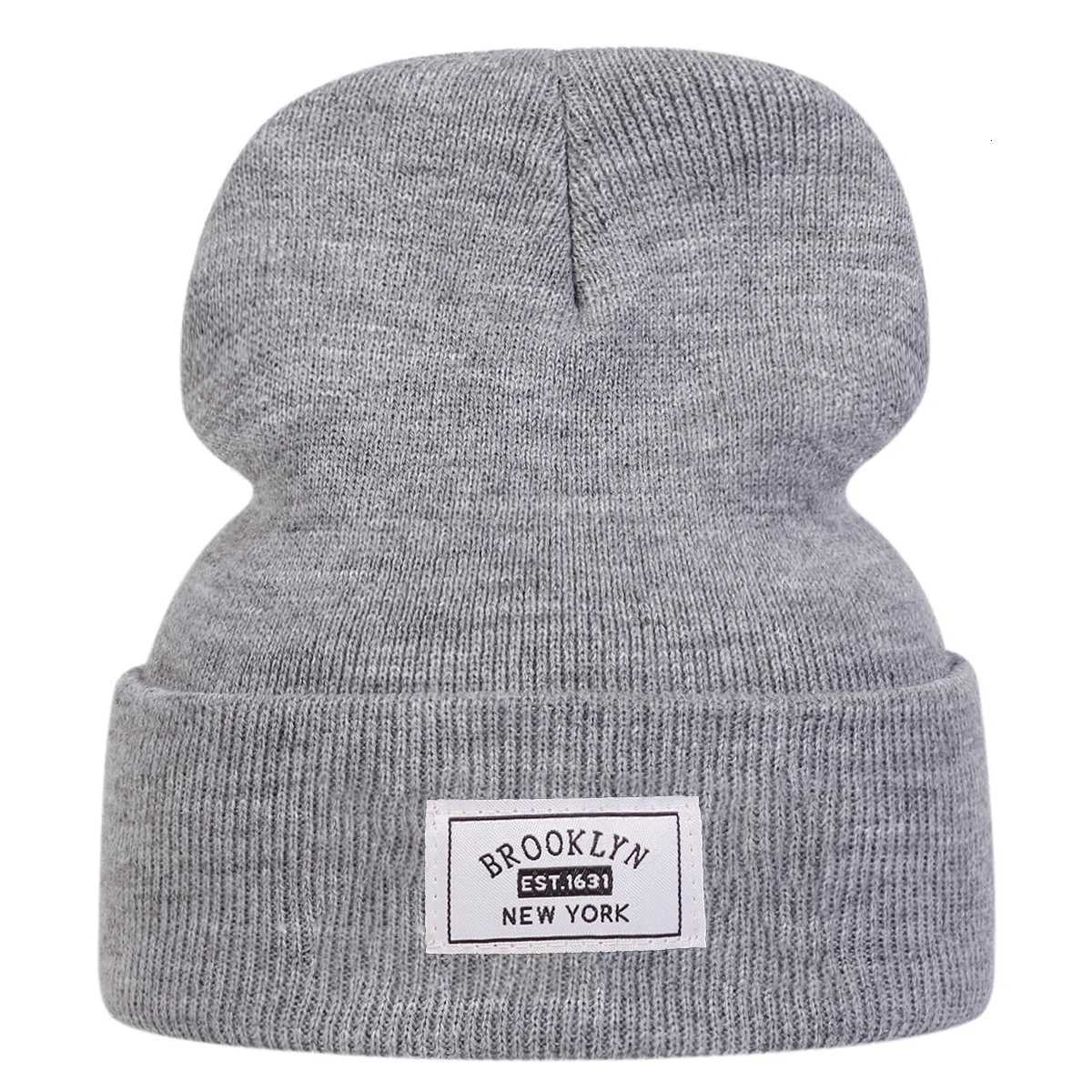 Unisex BROOKLYN EST1631 NEW YORK Sewing Label Beanies Hats Autumn and Winter Warm Knitted Hat Hip Hop Boy Girls CapsXJ251101