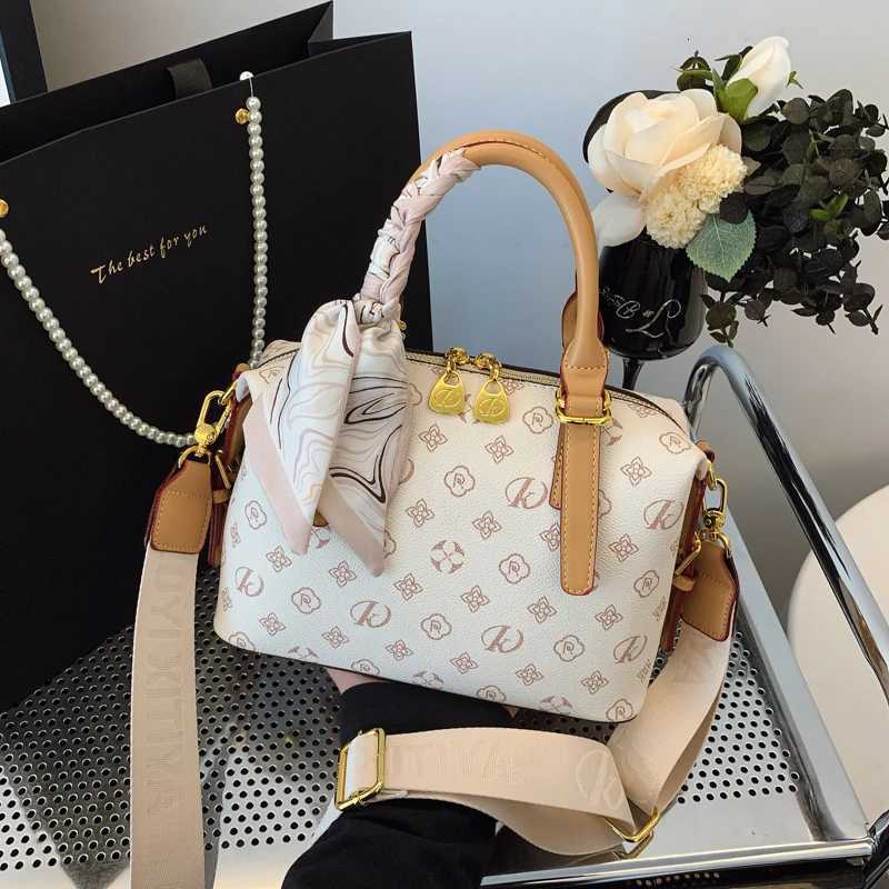 Designer bag Popar Classic Elegant Ladies Crossbody Bag Leather Style Messenger Bag For Wen By Luxury Brand Stylish Y251101