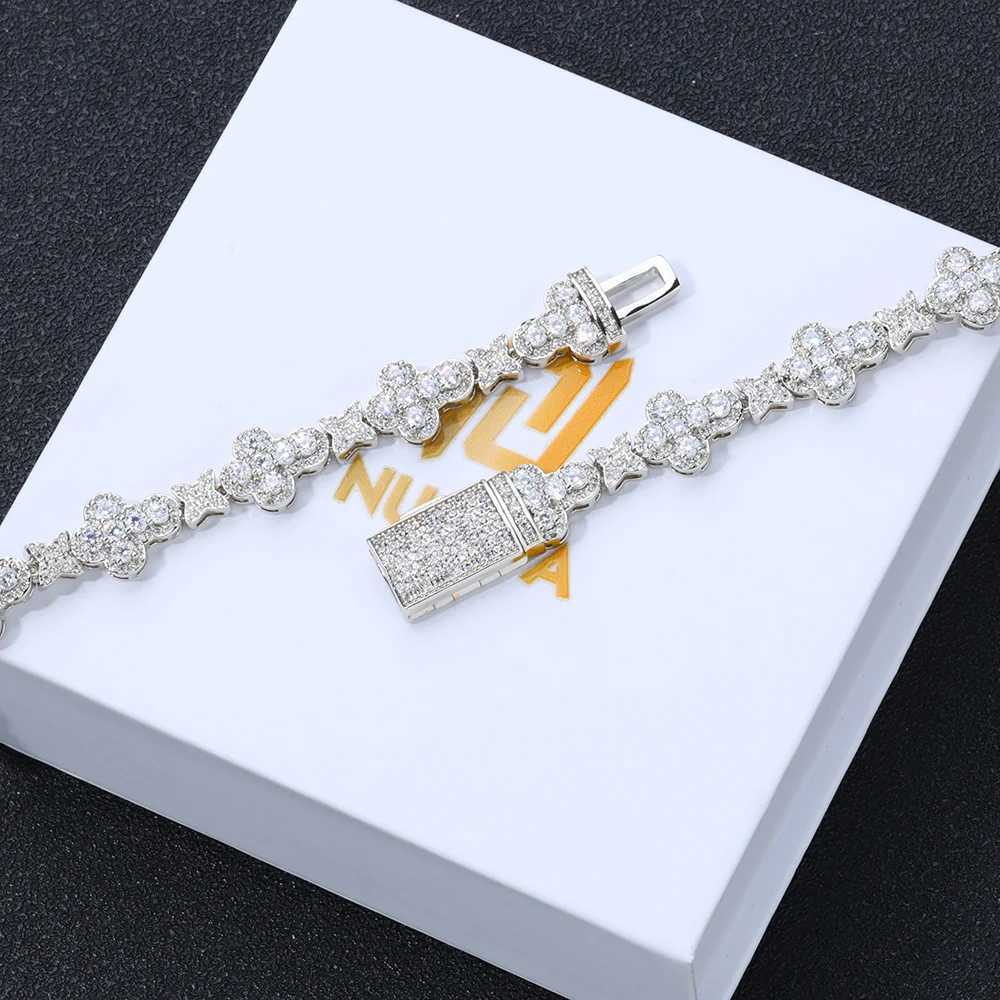 Personalized fashion niche jewelry hip-hop Cuban chain 10mm cross flower filled zircon bracelet Y250329