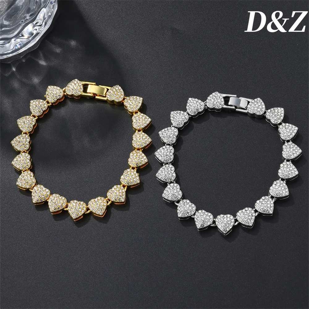 D Z fashion sparkling heart-shaped bracelet necklace suitable for men women buttocks fashion ice out micro zircon inlay 10MM gold alloy charm jewelry 