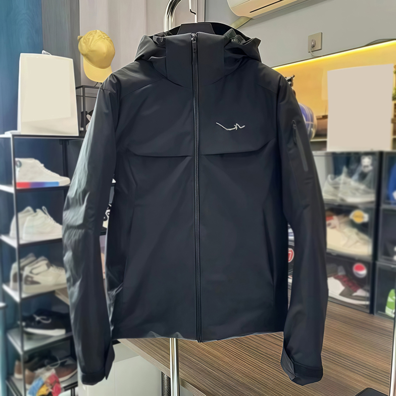 Men down Jacket Designer jackets coat Winter Parka Goretex Women SV/LT JacketThree Layer Waterproof warm Jackets For sports Male Casual Lightweight Hiking Jacket