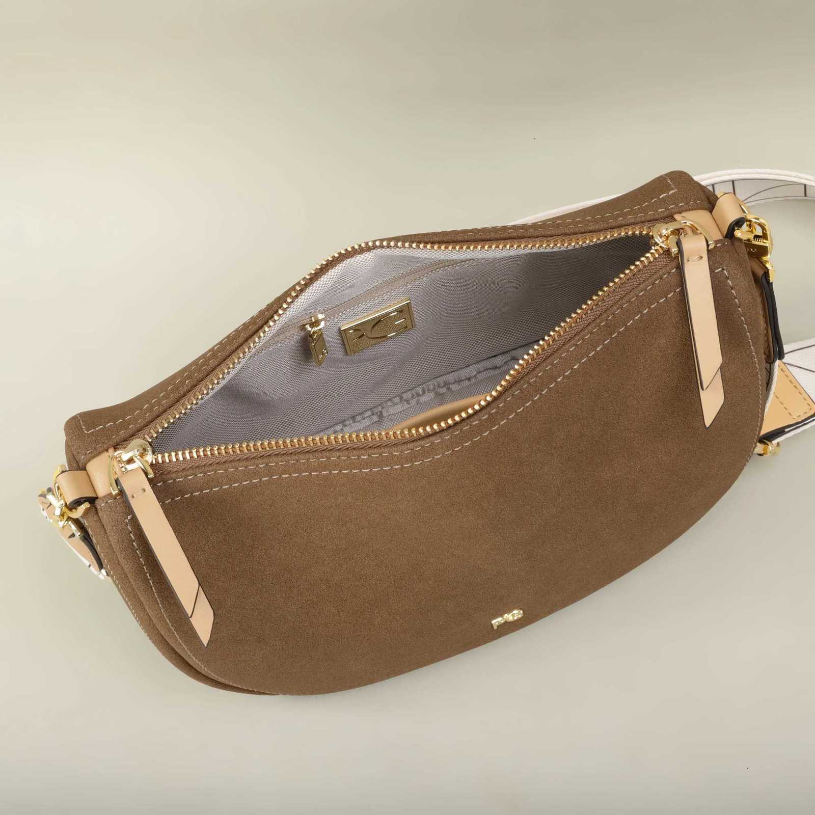 PG Highend dumplingshaped bag for Women 2025 autumn and winter fashion Shoulder Bag Designer Female Casual Shopping HandbagW251101