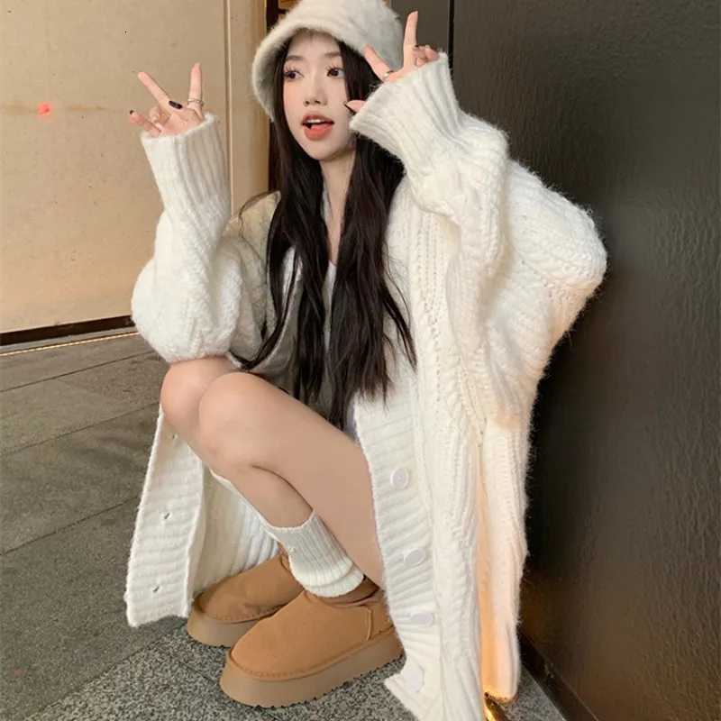 2025 AutumnWinter New Solid Color Thick Vneck Loose Knitted Cardigan Korean Sweet Sweater Fashion Warm Womens Knitted JacketT251101