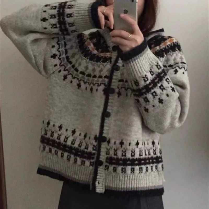 Autumn Winter Retro Jacquard Hooded Cardigan for Women Y2K Street Knitted Sweater Cardigan Fashion Warm Knitting Hoodies JacketT251101