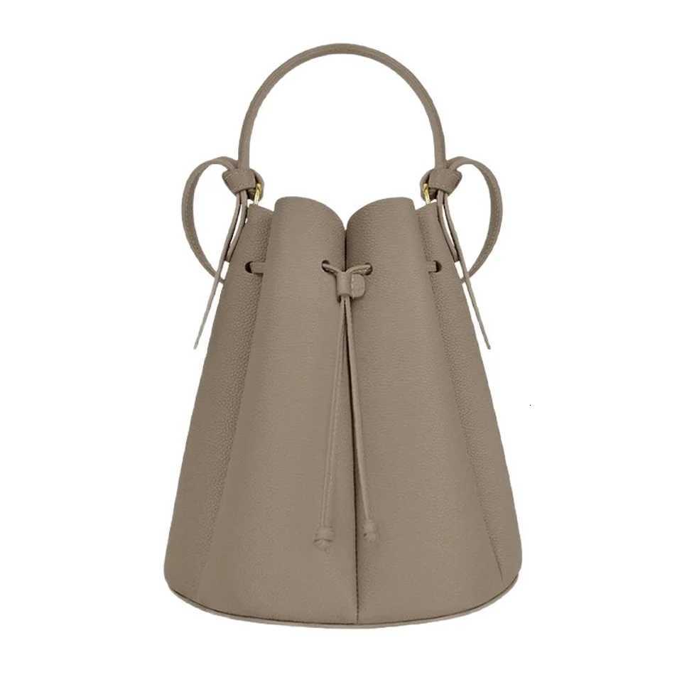 Designer handbag Small niche design petal bag trendy single shoulder crossbody bag highend water bucket bag Y251031