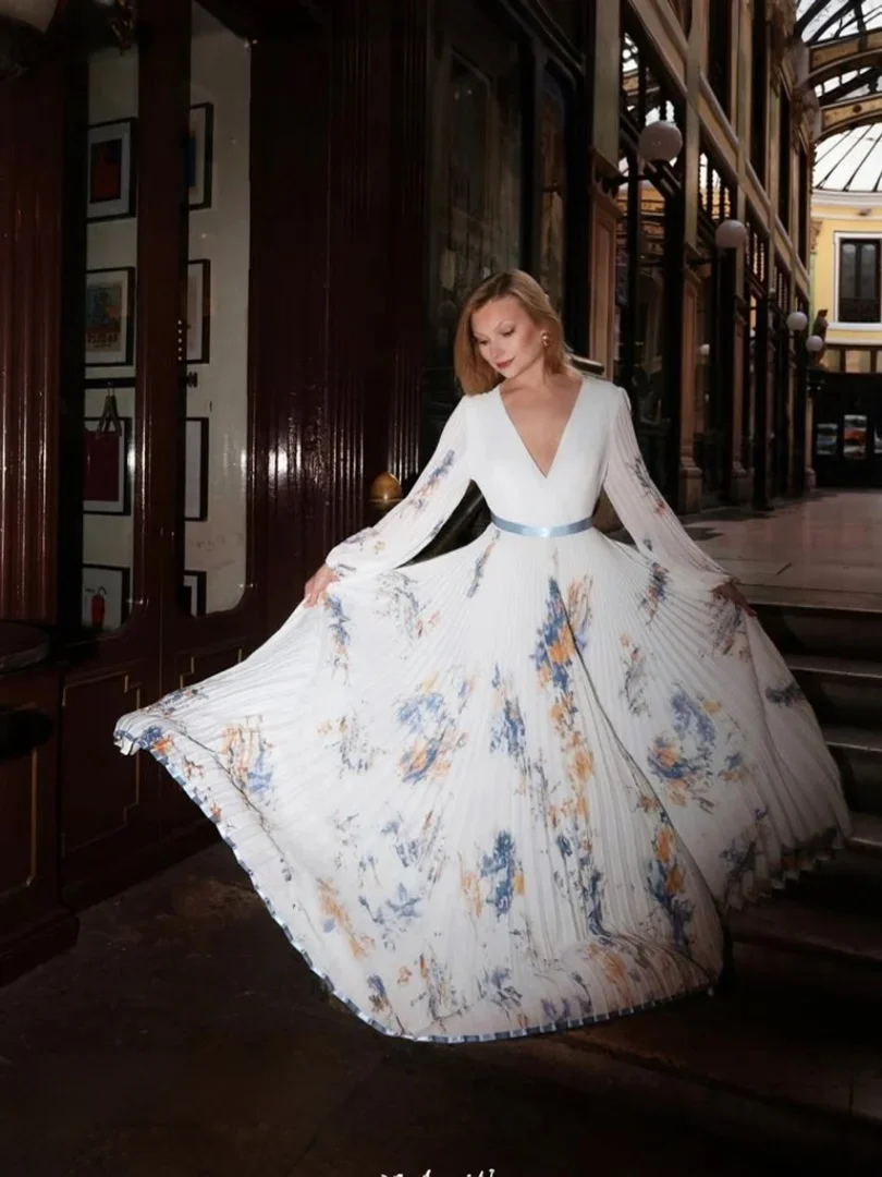 Women's Floral Print Pleated Maxi Dress, Deep V-Neck Long Sleeve Belted Evening Gown for Party & Formal Events