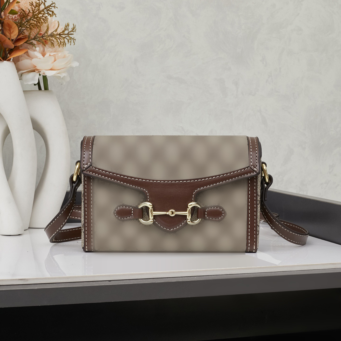 Vintage-Inspired Upcycling Pouch - Chic Ecosmart Accessory Made from Repurposed Materials