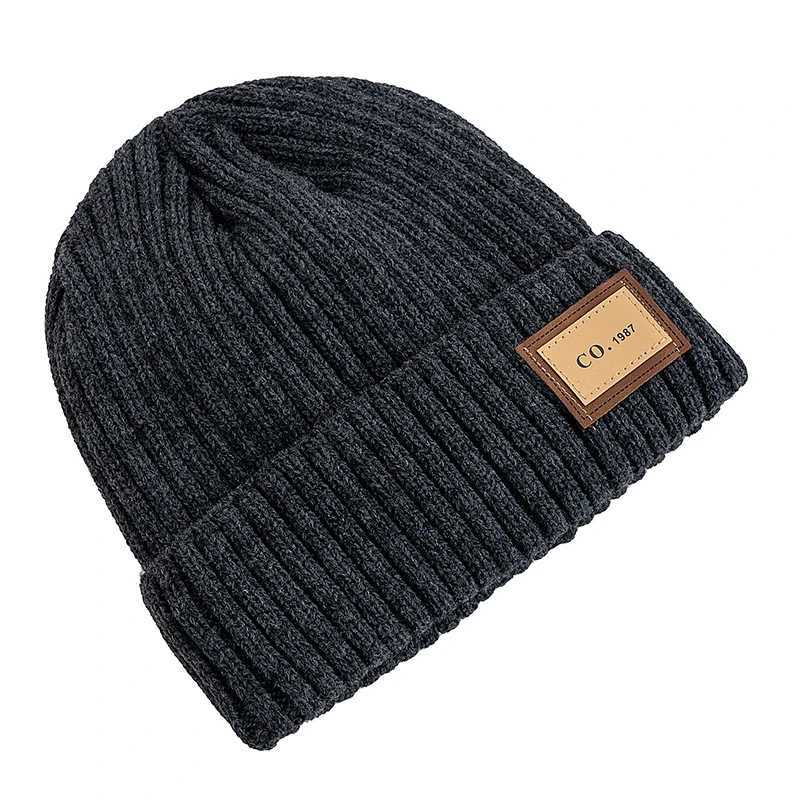 Winter Unisex Warm Winter Hat Plush Fur Lining Warm Cap 1987 Letter Beanie Hat for Men Women Outdoor Ski Sports Knitted HatXJ251101