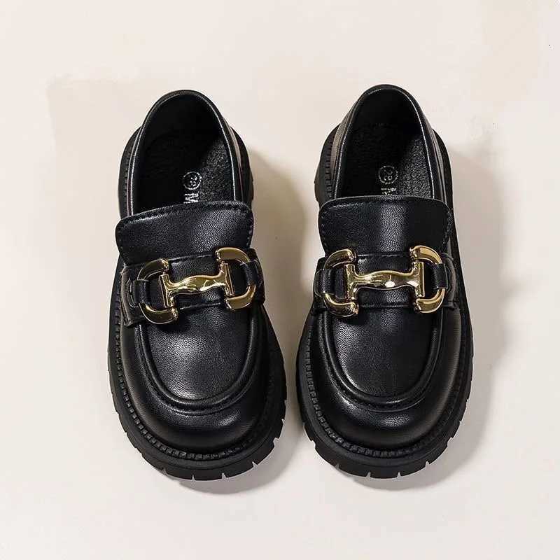 Girls Black Princess Shoes 2024 Spring and Autumn Soft Soles Nonslip Foreign Style British Performance LoafersT251101