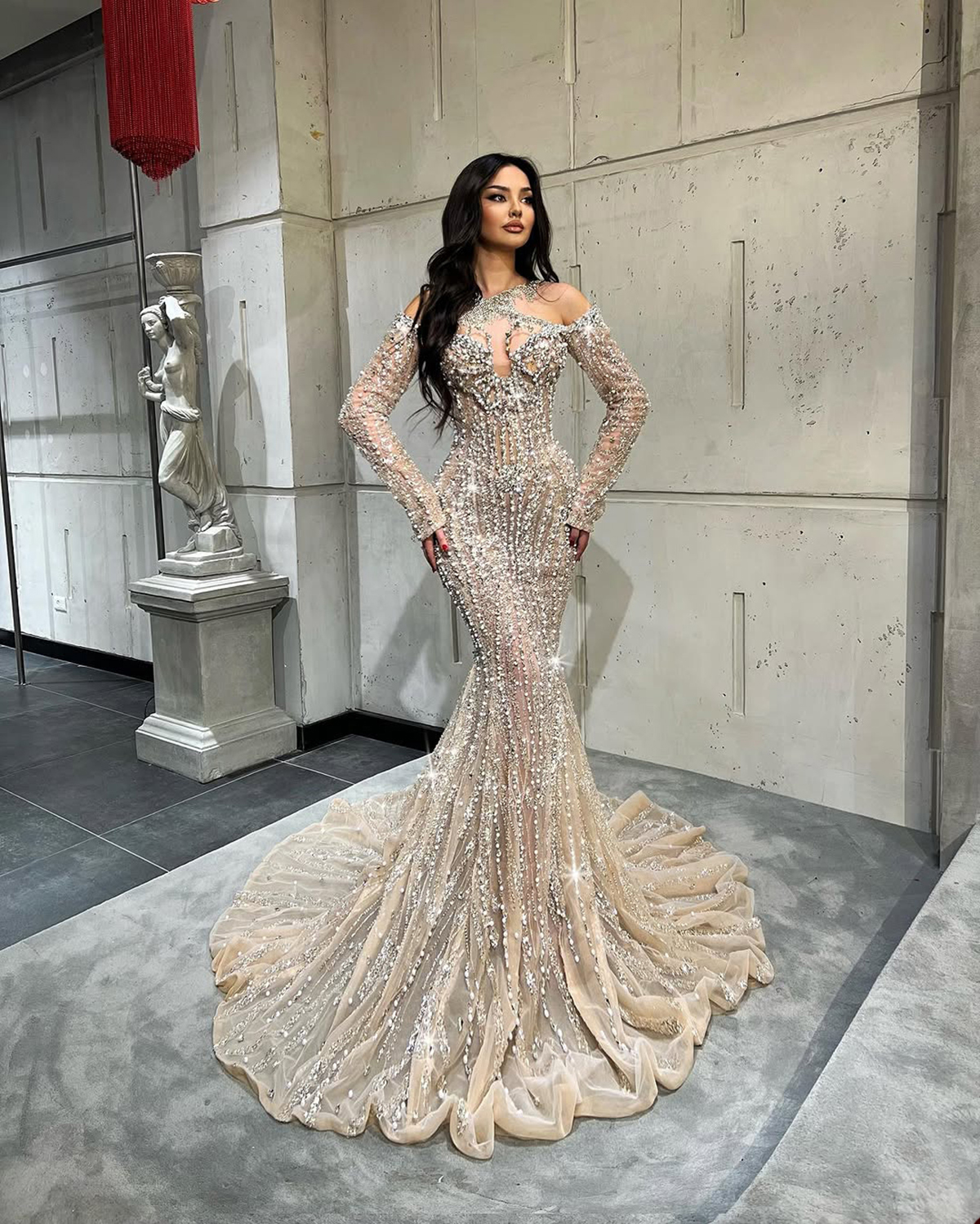 Luxury Wedding Dresses Pearls Beading Bridal Gowns Crystal See Through Mermaid Long Sleeves Customized Princess Sweep Train Bride Dress Vestidos De No