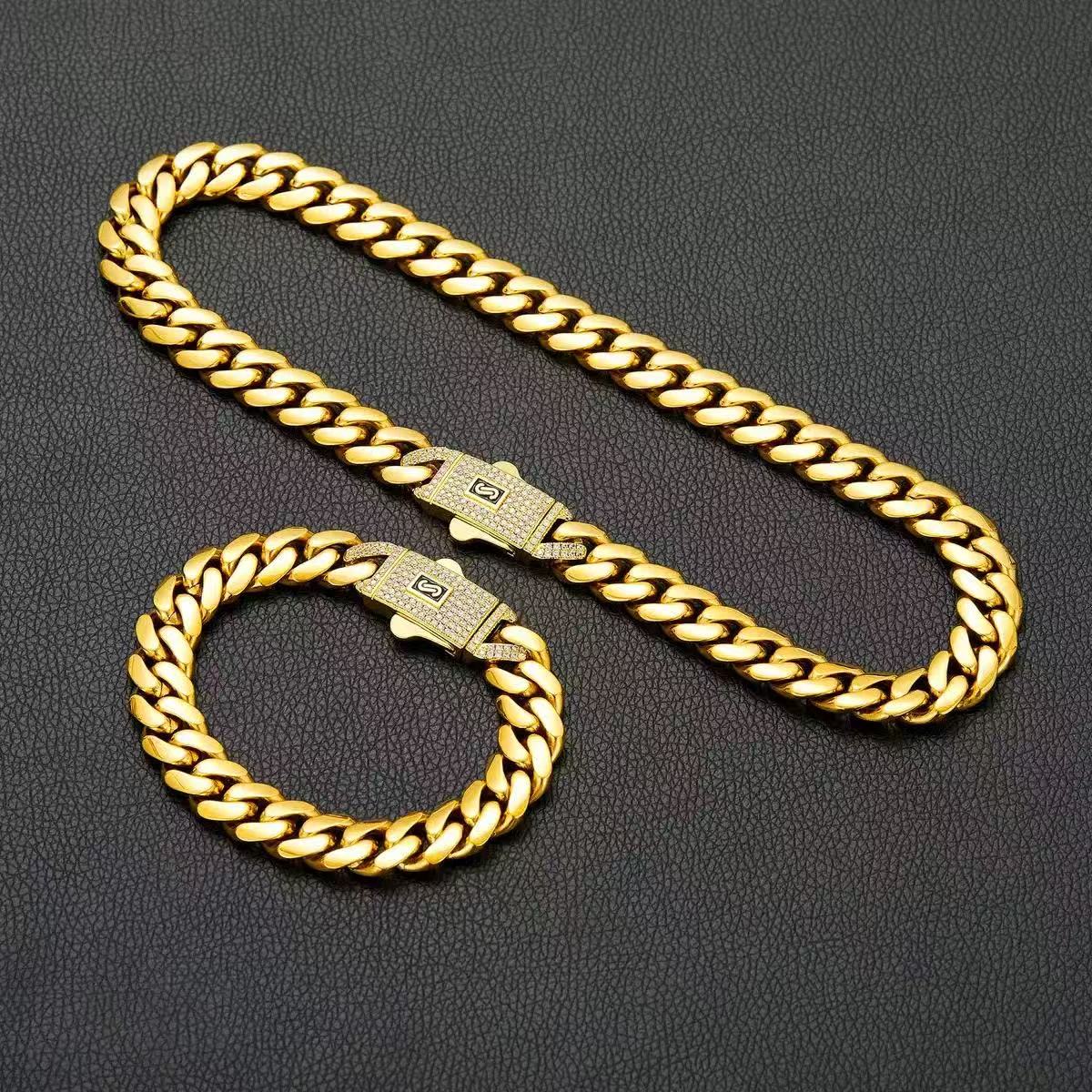 Cuban Link Necklace Iced Out VVS Moissanite Clasp Smooth Cuban Chain Jewelry Cuban Link Chain Necklace Smooth Hip Hop Jewelry High Quality 14K Monaco 
