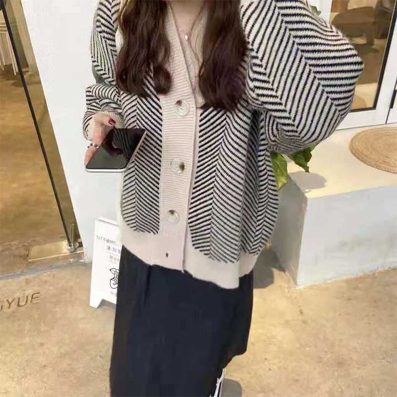 Janpanese Elegant VNeck Sweater Jacket Women Harajuku Stripe Knitting Cardigan Autumn Casual Loose Warm SingleBreasted TopsT251101