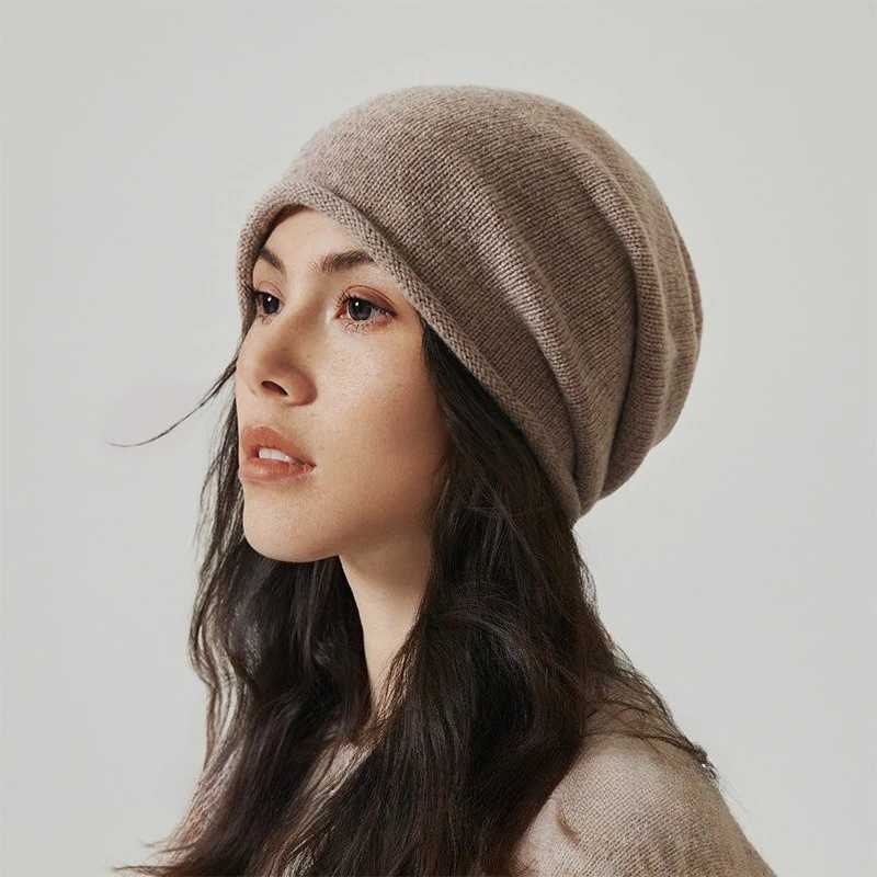 100 Pure Wool Knitted Women Beanies HighQuality Versatile Solid Warm Trend Hat Classical Simple Wool Slouchy Heap Hats Men CapXJ251101
