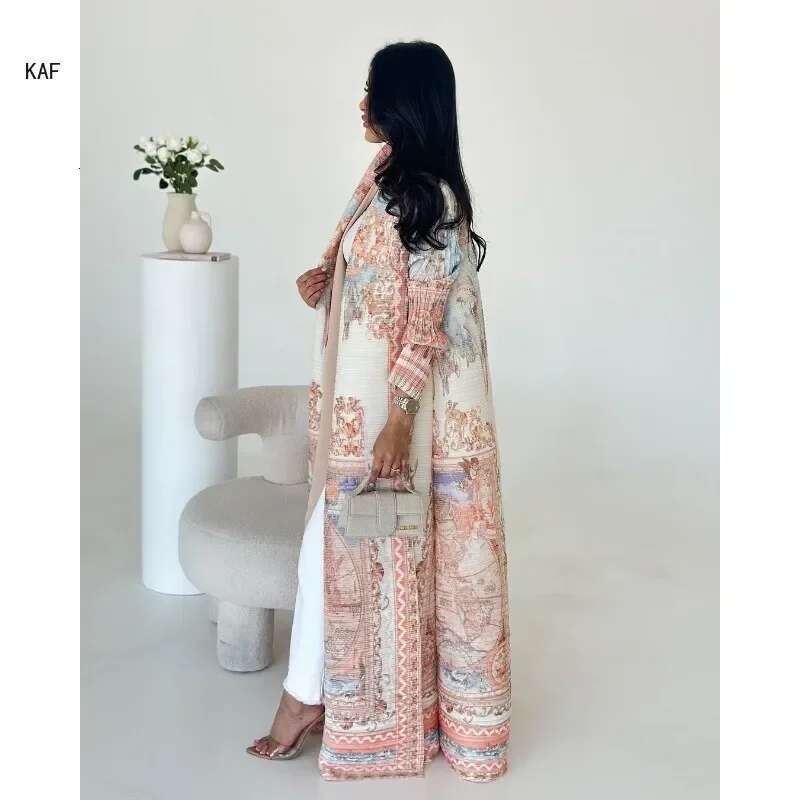 Autumn Women's Coat, Retro Printed Long Sleeved Muslim Abaya Saudi Fashion Wrinkled Waist Belt