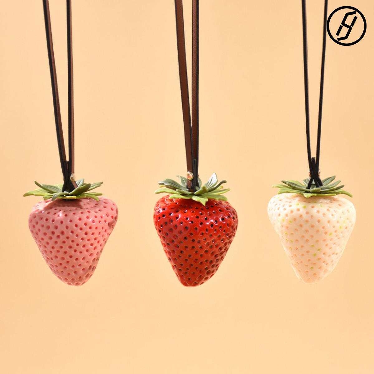 Simulated Strawberry Charm Keychains Light Luxury Bag Accessories - Cute Fruit Pendant for Purse or Backpack Z260130