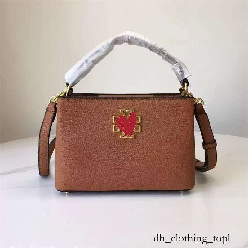 2025 Designer Bag tory Luxury bag Fashion understated elegance Handbag Shoulder bags metal chain bag Handbag Genuine Leather bag cover tori Fashion shoulder bag ced