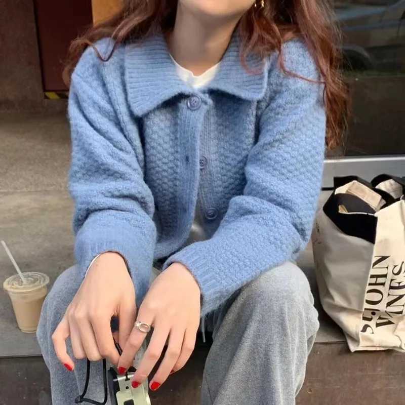 Fashion Lapel with Pockets Sweater Jacket for Women Autumn New Loose Fit Outerwear Button Long Sleeve Knitwear Cardigan TopT251101