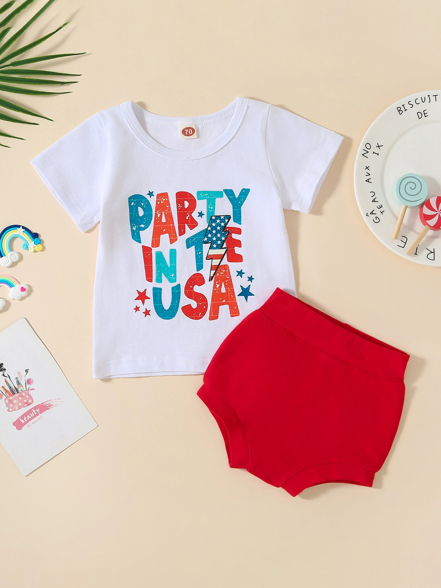 Childrens clothing set for July 4th featuring patriotic celebrities and striped printed Tshirts suitable both boys girls 250325z