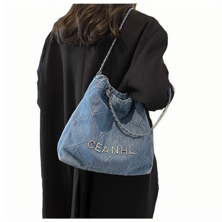 Designer Bag Designer New Denim Large Capacity Women's Dia Chain Commuter Shoulder Bag 2025 Luxury Bag