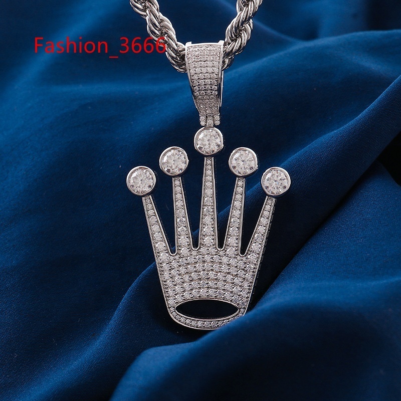 Wholesale Hip Hop Fine Jewelry 925 Sterling Silver Iced Out Moissanite Crown Shaped Design Charm Pendant Necklace for Men Women