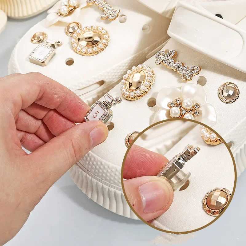 DIY colored Diamd crystal shoe buckle decoration shoe charm accessories childrens party gift shoe decorationXJ250401