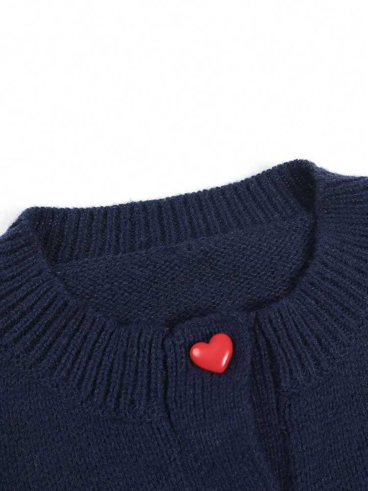 AutumnWinter New Arrivals HeartShaped Button Casual Relaxed Knit Cardigan Perfect for Autumn and WinterT251101