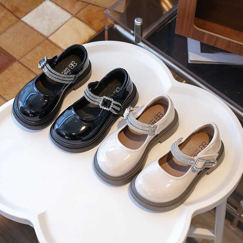 Girls Leather Shoes for Party Wedding Children Princess Shoes Fashion Kids Performance Shoes All Match AntiSlippery 2024 NewT251101