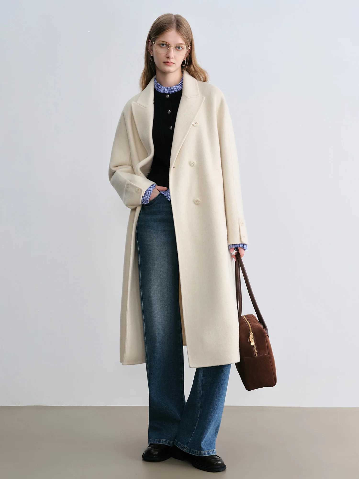 ZIQIAO White Doublefaced Wool Coat Women 2025 New Korean Style Woolen Coat Kneelength Straight Loose Fit ClassicT251101