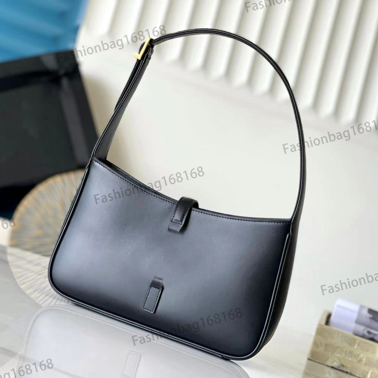 Designer handbag Womens Shoulder bag Cross Body messenger black white Tote Multi-color selection gift box Designer