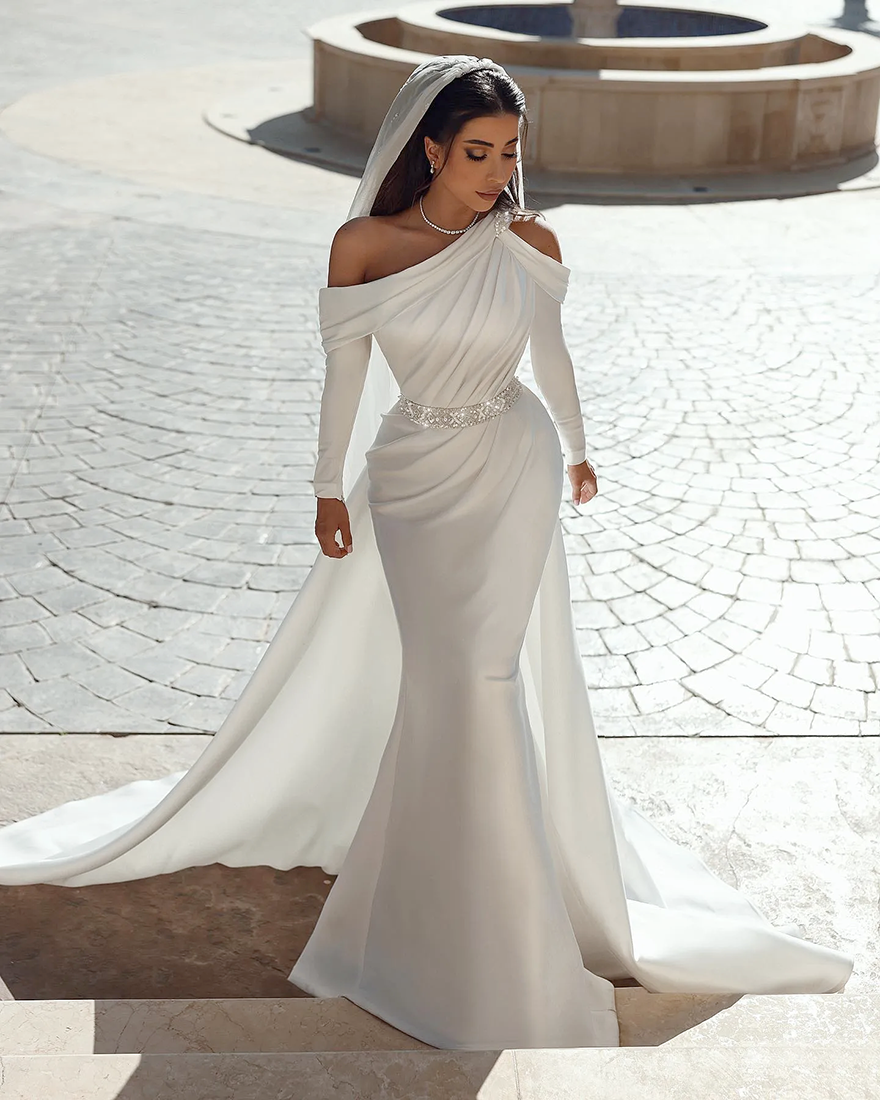 Graceful Mermaid Wedding Dresses Long Sleeves Bridal Gowns With Detachable Train Pleated One Shoulder Neckline Satin Vestido De Novia