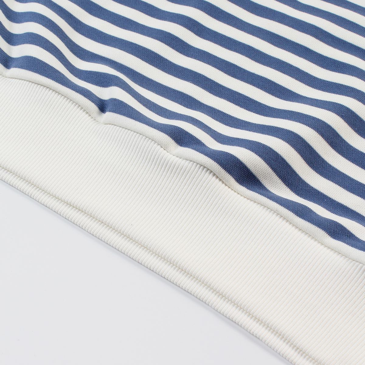 LENLOUES Striped Crew Neck Sweatshirt - Blue-White Long Sleeve Casual Top with Graphic Print, Unisex Street Fashion Pullover LNS-1010