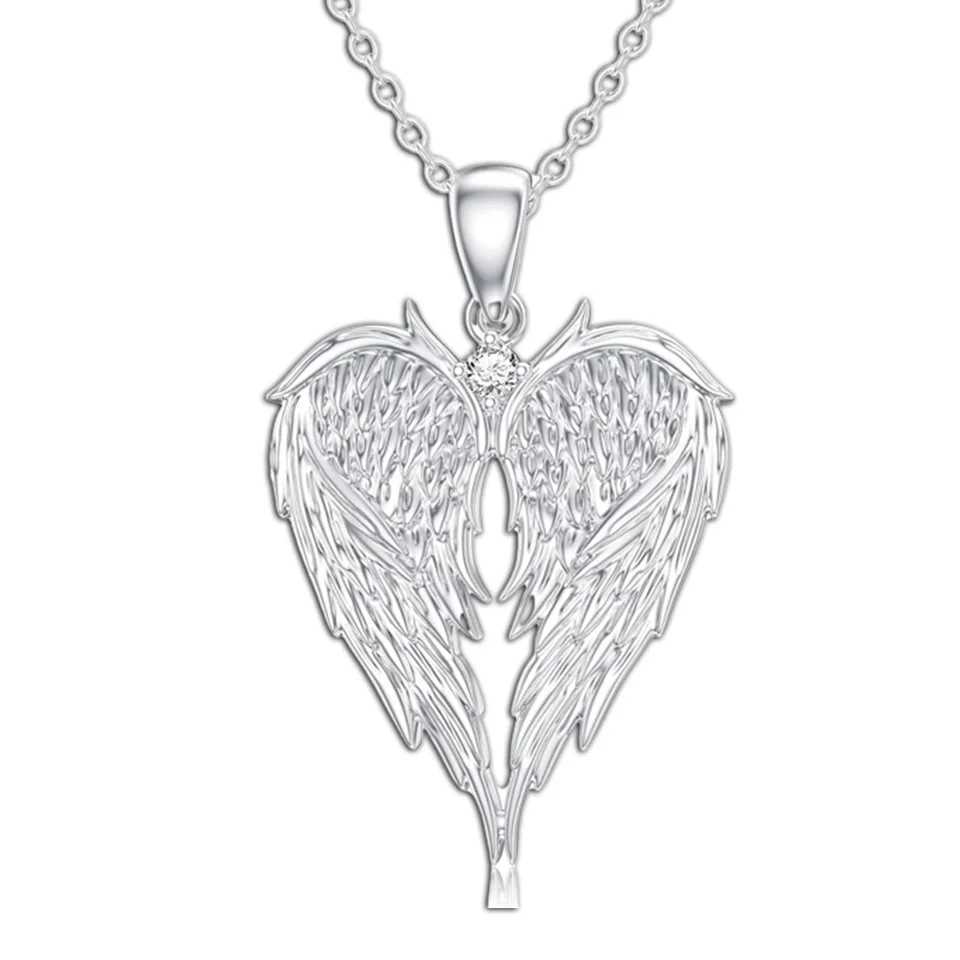 Fashionable and Smart Angel Wings Heart Shape Pendant Necklace Shining Rhinestone Decoration Childrens New Trendy Necklace 2023C250407