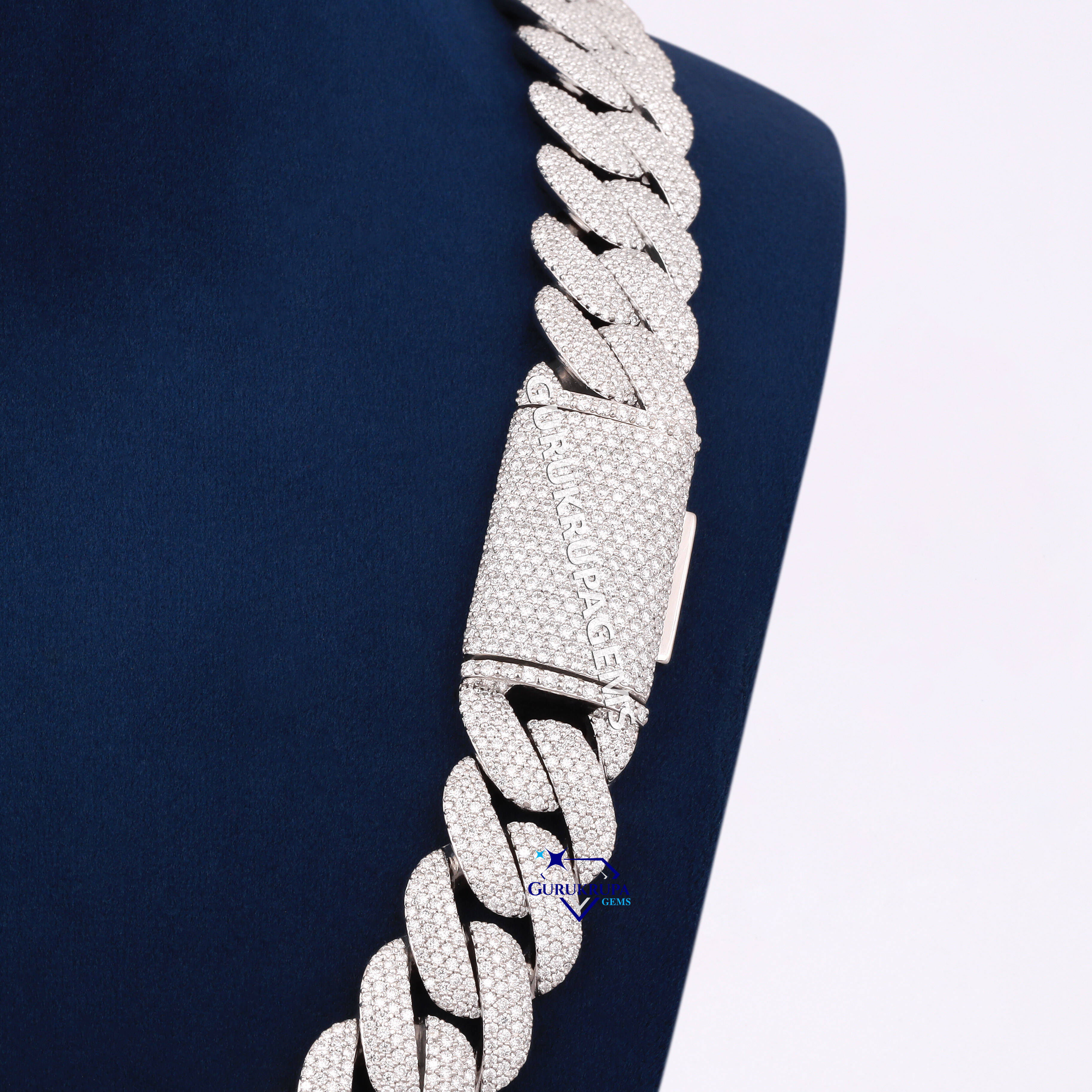 Exquisite Crafted 925 Sterling Silver Fully Iced Out Hip Hop Round Cut Moissanite Diamond Chain Luxurious Jewelry For Rapper