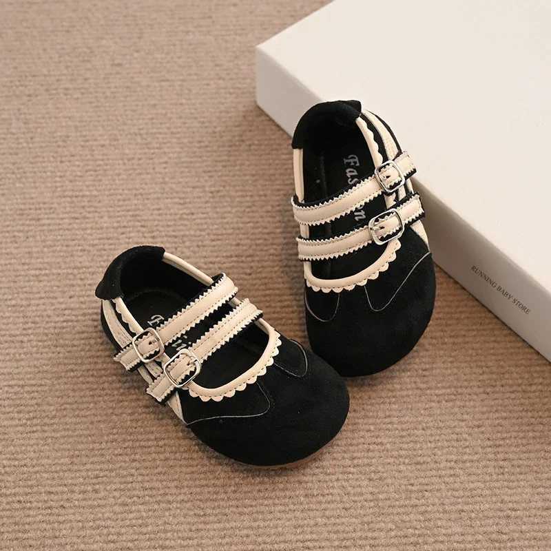 New Stripes Childrens Leather Shoes Spring Autumn Roundtoe Kids Causal Shoes Fashion Girls Solid Color Flat Suede Shoes 2334T251101