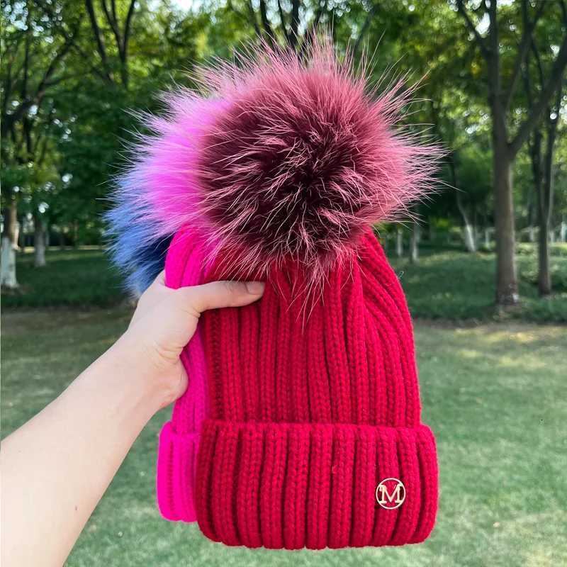 2023 Winter Female Natural Fur Pom Poms hat Winter Hat For Women Girl s Hat Knitted Beanies Cap Hat Thick Women SkulliesXJ251101