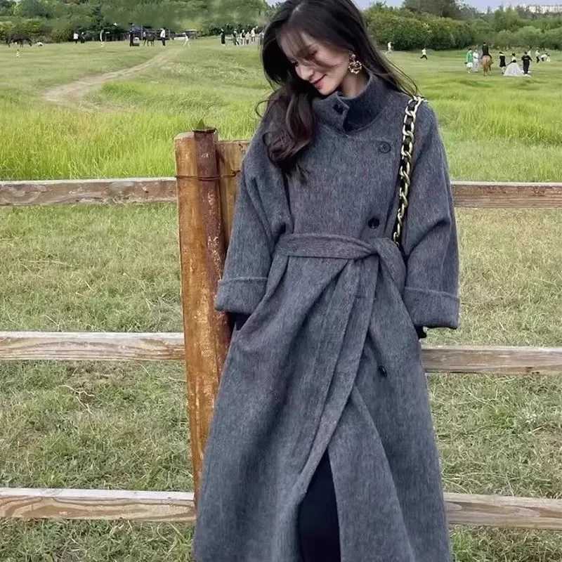 2025Notch Lapel Wool Coat DropShoulder Women 100 Wool Loose Overcoat DoubleLayers Autumn Winter Long Jacket Thick Trench CoatT251101