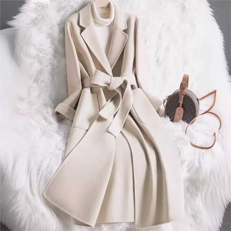 Japanese and Korean womens autumn and winter new style fashion beige slim fit woolen coat for womenT251101