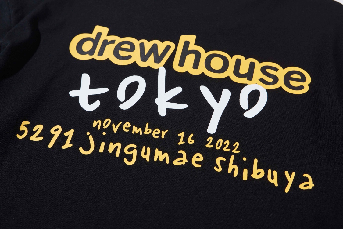 DREW HOUSE Smiling Face Limited to Tokyo Japan Tshirt Mens Clothing Black T-shirts Drew