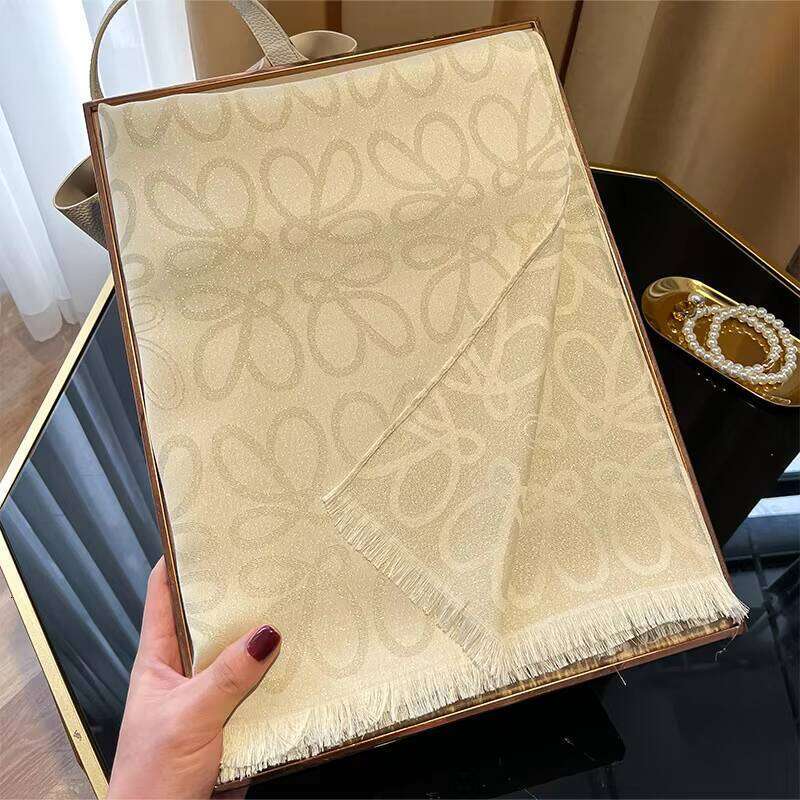 Luxury Brand Winter Double-Sided Fabric Jacquard Scarf Solid Color Cashmere silver Women's Designer Pattern