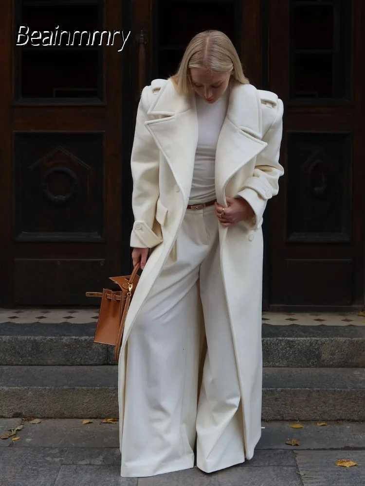 Elegant Lace Up Overcoats Women Doublebreasted Wool Long Coats With Pockets 2025 High Street Fashion Autumn Winter OuterwearsT251101