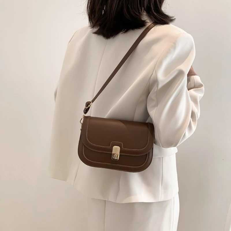 Designer Leather Bags for Wen New Trendy Underarm Square Bag Popar Single Shoder Crossbody Bag Adjustable Shoder Strap Y251120
