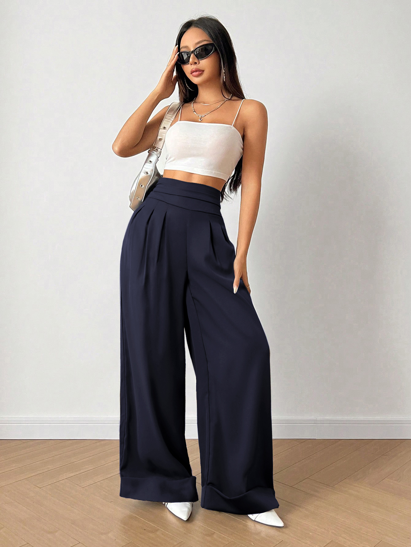 Elegant Casual-Friendly Trouser Design by Ladies' Comfortable Material: Solid Color Broad Silhouette from Petite up---103