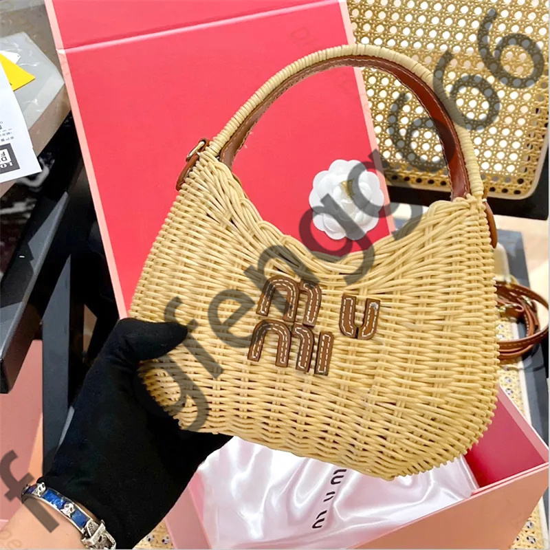 Designed famous shoulders bag Upscale Cross body shop bags Straw plaited Underarm bag wicker woven handbag lady Cosmetic travel brand beach Basket Bags totes purses
