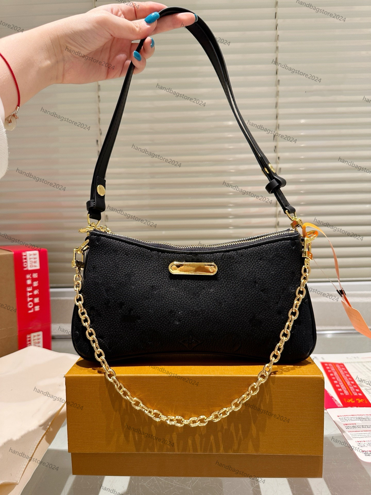Monogrammi Designer Epi Leat-image