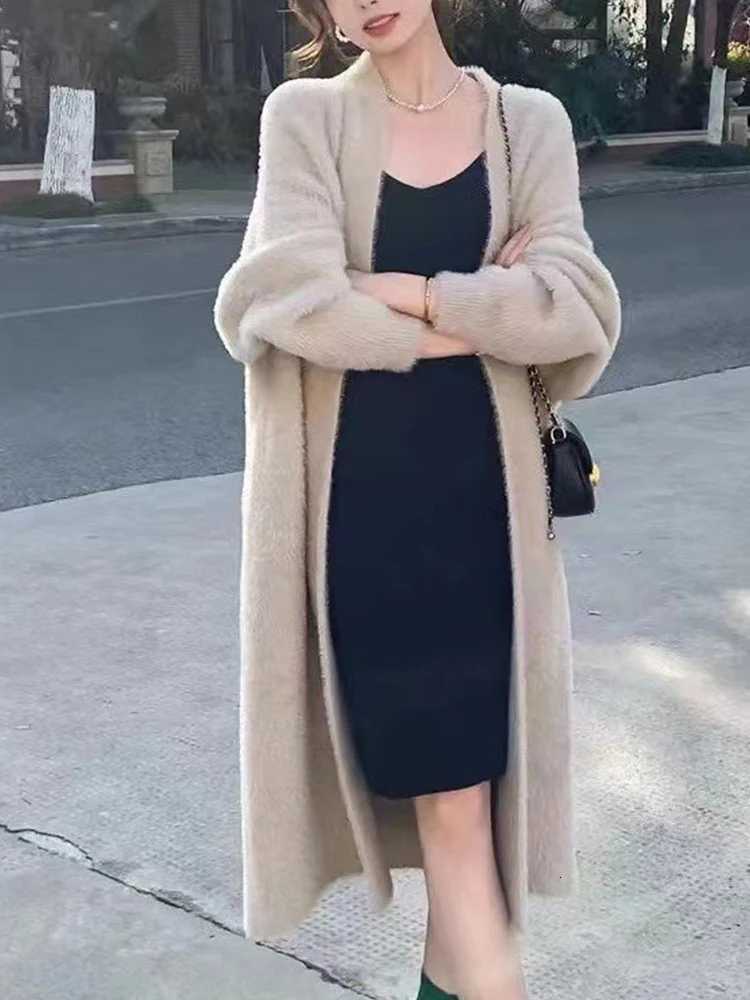 Autumn Winter Thickened Lazy Style Warm Knee Length Women Cardigan Pure Imitation Mink Fleece Knitted Sweater Women Warm CoatT251101