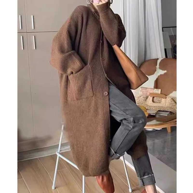 High Neck Sweater Womens Single Breasted Solid Color Long Sleeved Knitted Cardigan Mid Length Jacket Womens Spring and AutumnT251101