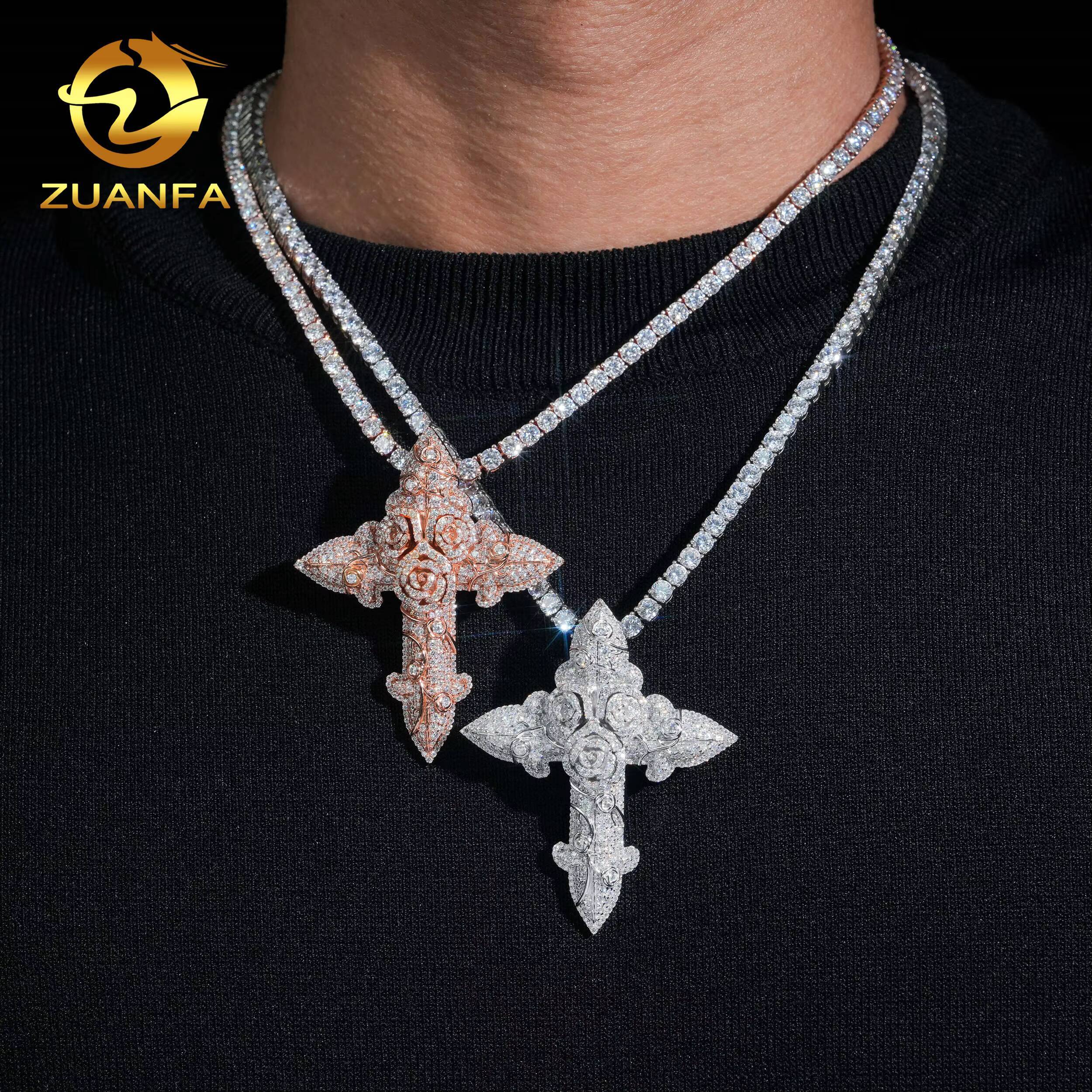 RTS Luxury Rose Fine Hip Hop Moissanite Cross Charms Diamond Jewelry Iced Out 925 Silver VVS Moissanite Cross Pendant