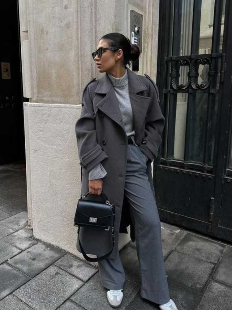 Street Womens Burgundy Woolen Overcoat With Belt Vintage Lapel Double Breasted Long Coats 2025 Autumn Winter Lady Chic OutwearT251101