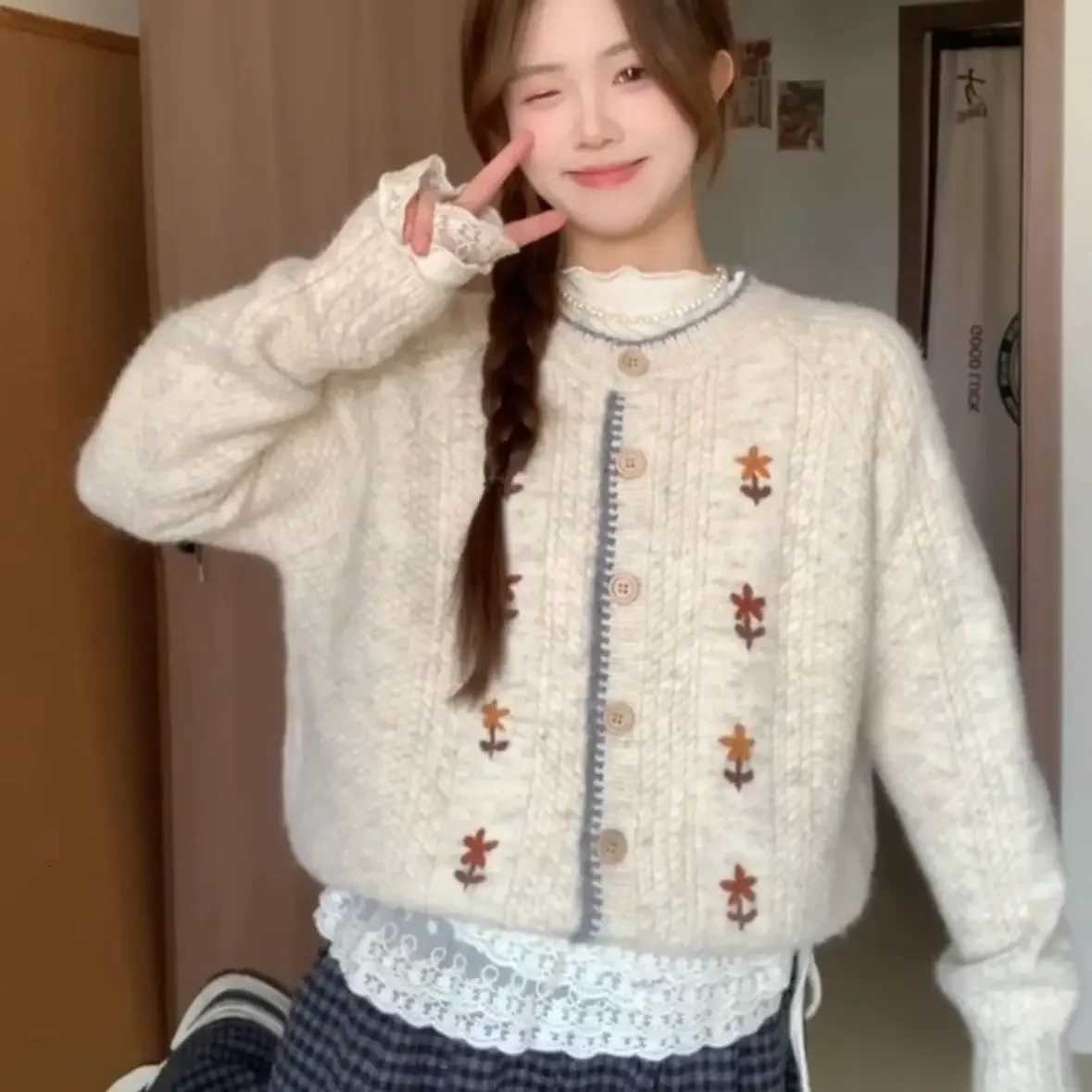 Japanese Style Soft Round Neck Long Sleeve Knitted Cardigan Women Autumn Winter New Fashion Heavy Work Unique Sweater CoatT251101